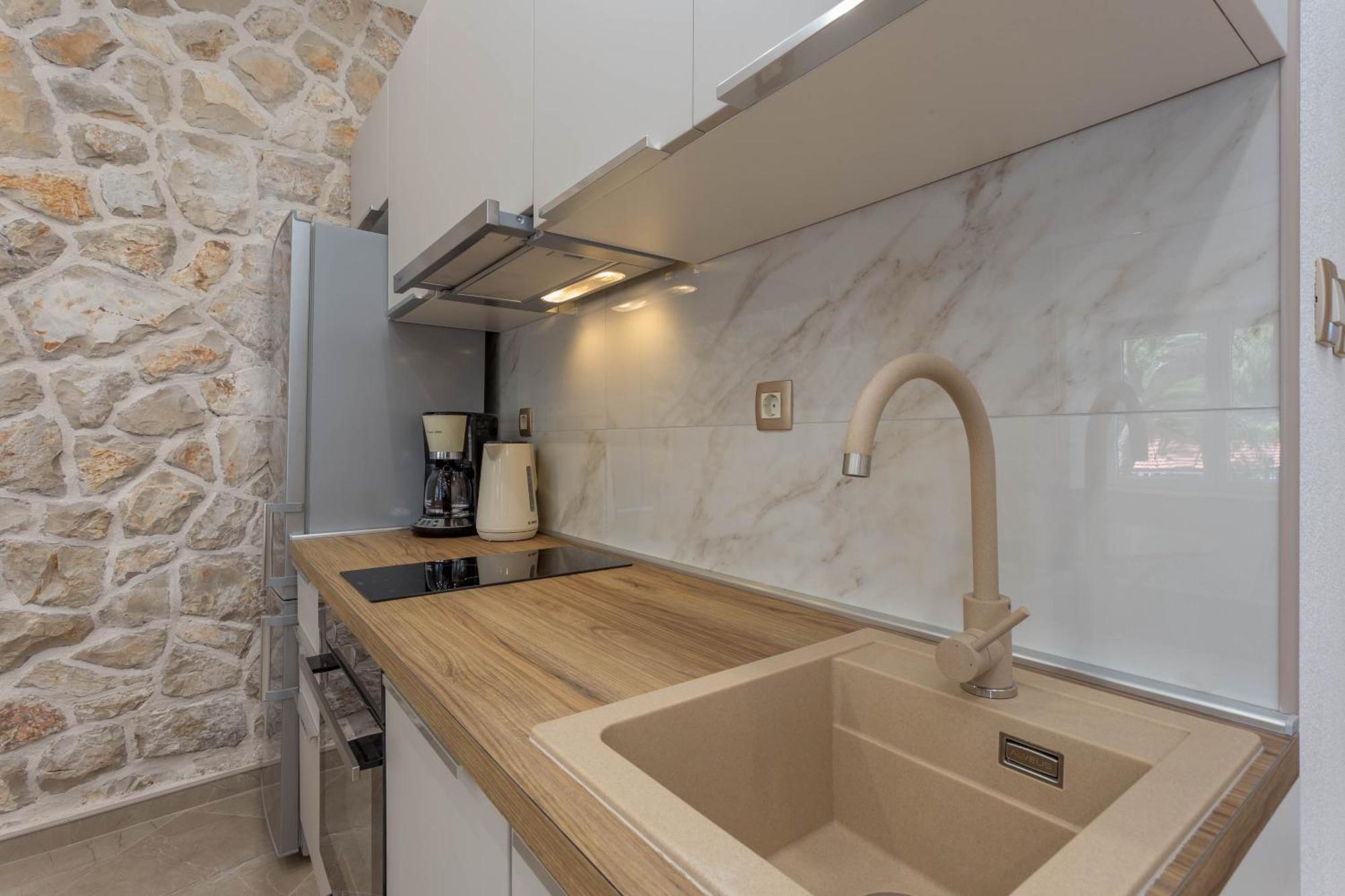 Apartment Zastupac 8761A Hvar Town Extérieur photo