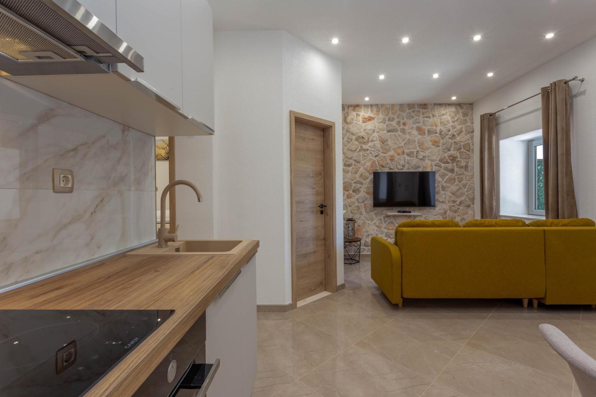 Apartment Zastupac 8761A Hvar Town Extérieur photo